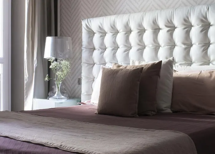 Le Quattro Dame Luxury Pensión 4*