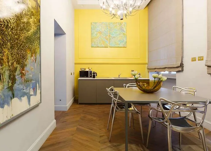 Le Quattro Dame Luxury 4*